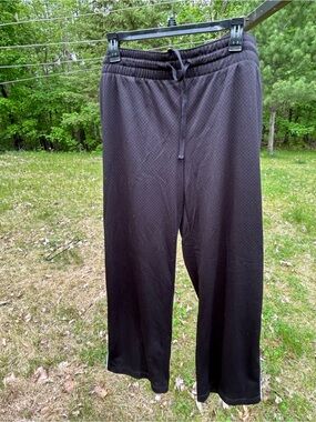 Danskin now women’s short pants NWT